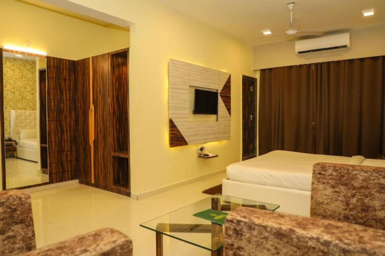 Hotel Golden - I Rāipur Exterior foto